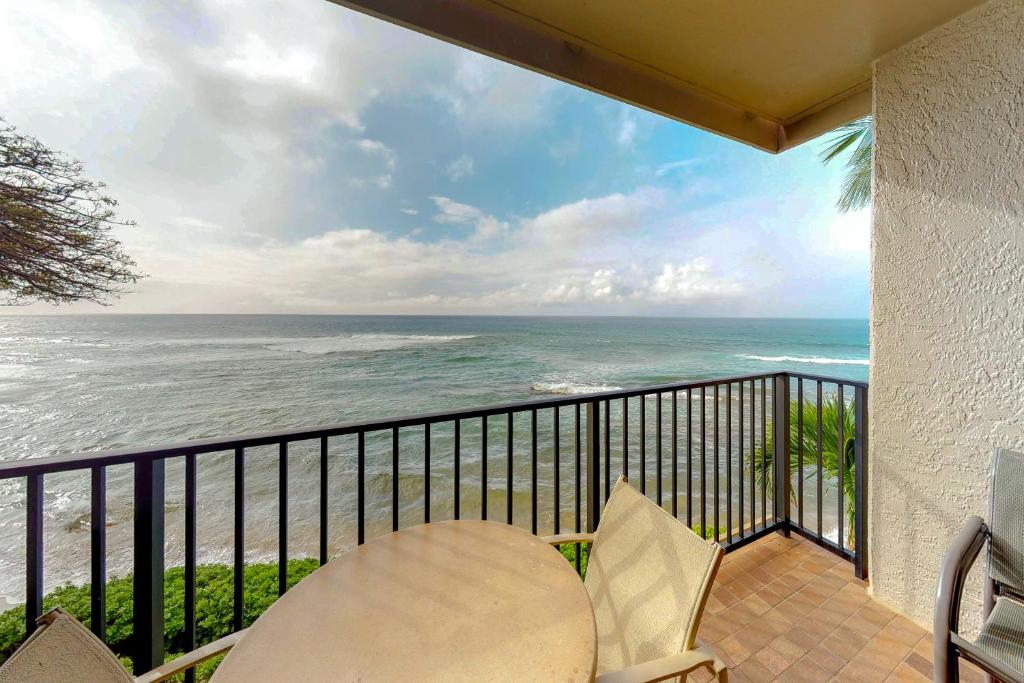 Popular attractions Area Nearby Property